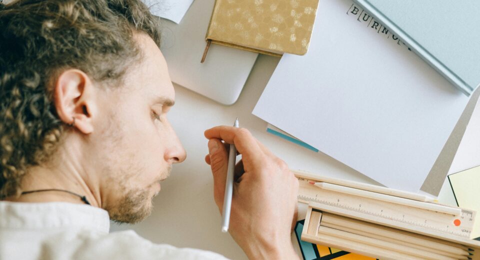 pexels n voitkevich 6837652