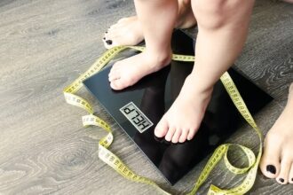 Bingeing while fighting obesity? Here’s why high-risk patients must be extra careful